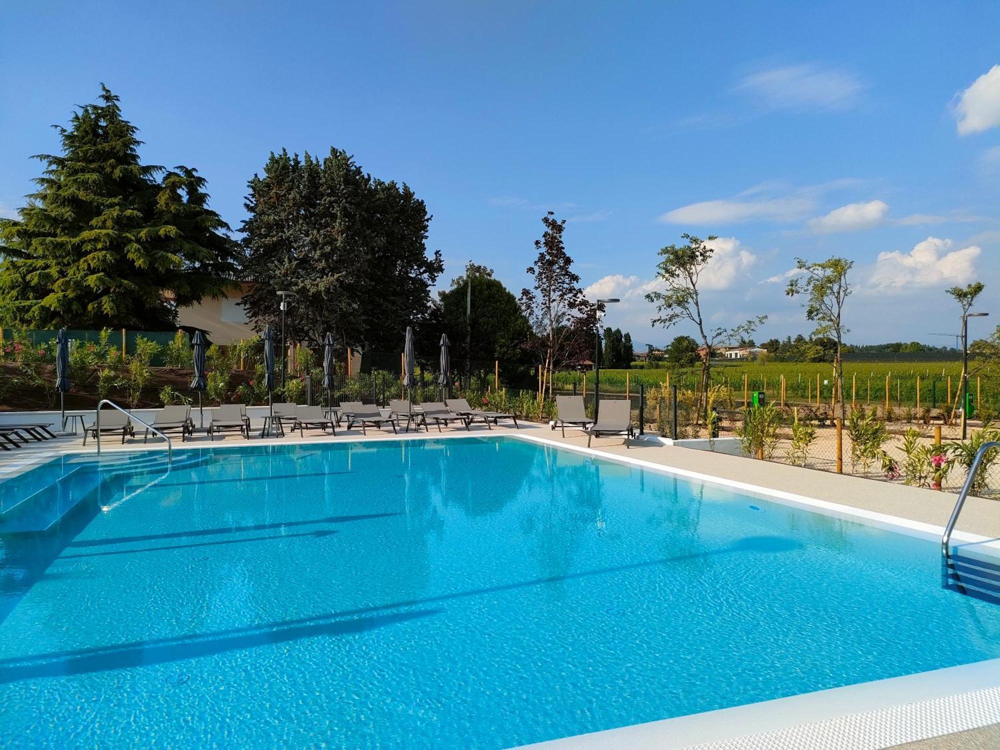 I Campi Wine Relais Hotel Ronchi  Buitenkant foto