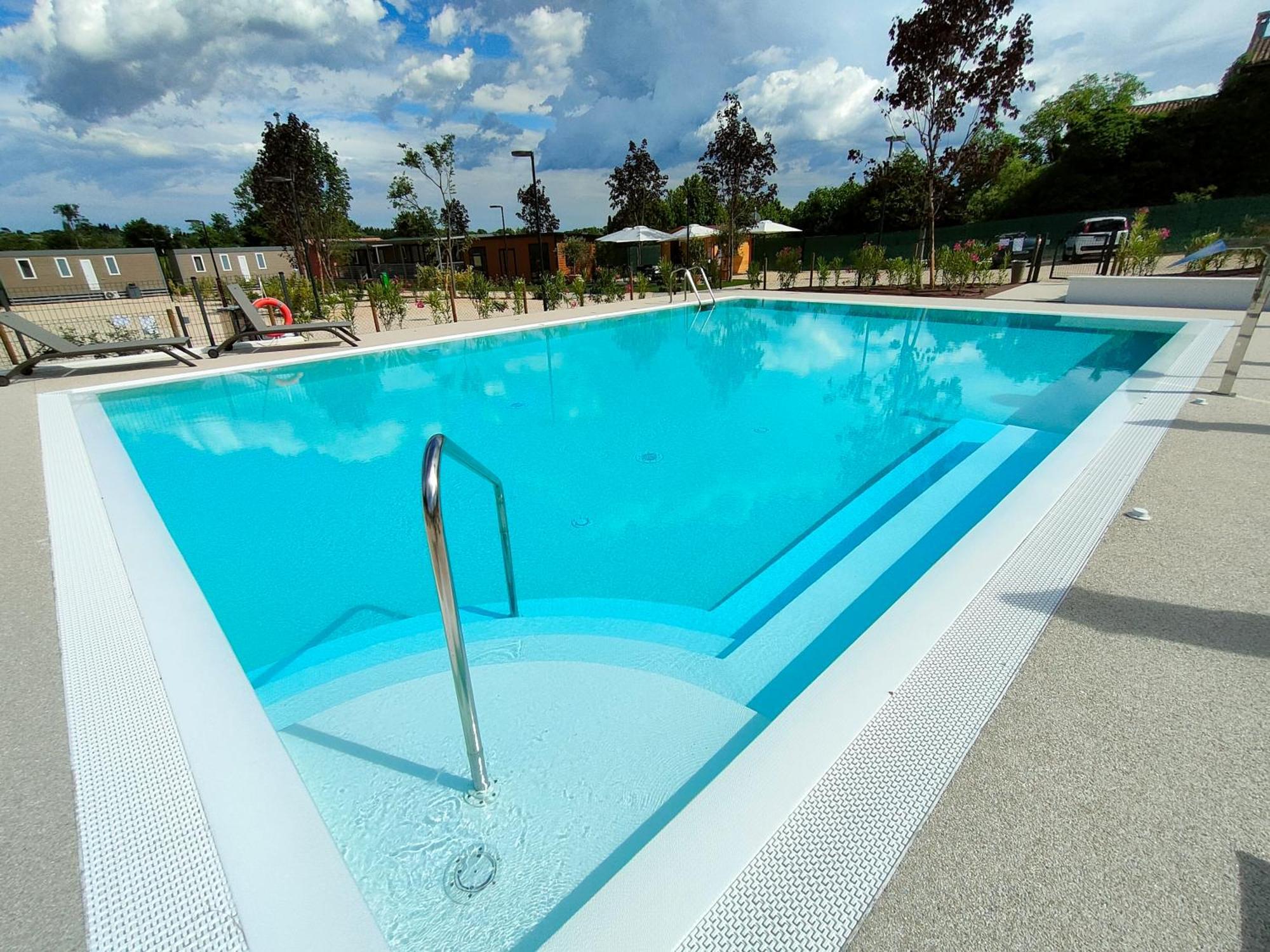 I Campi Wine Relais Hotel Ronchi  Buitenkant foto