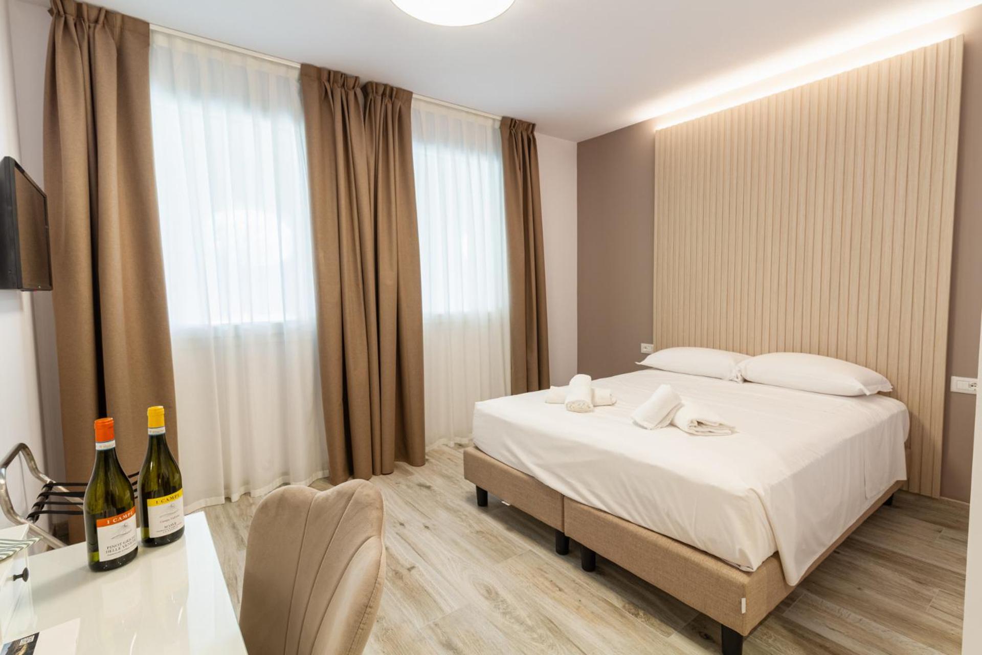 I Campi Wine Relais Hotel Ronchi  Buitenkant foto